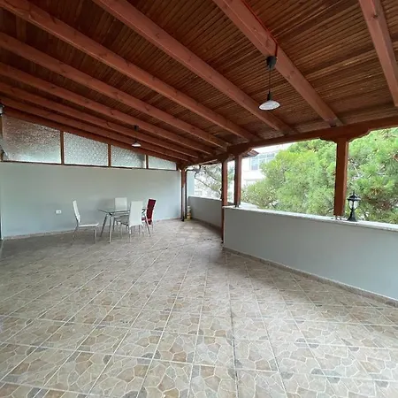 Pine Terrace Appartement Golem (Tirana)